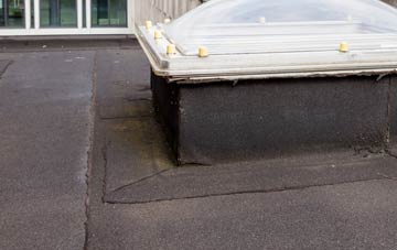 disadvantages of Deadmans Green flat roofs